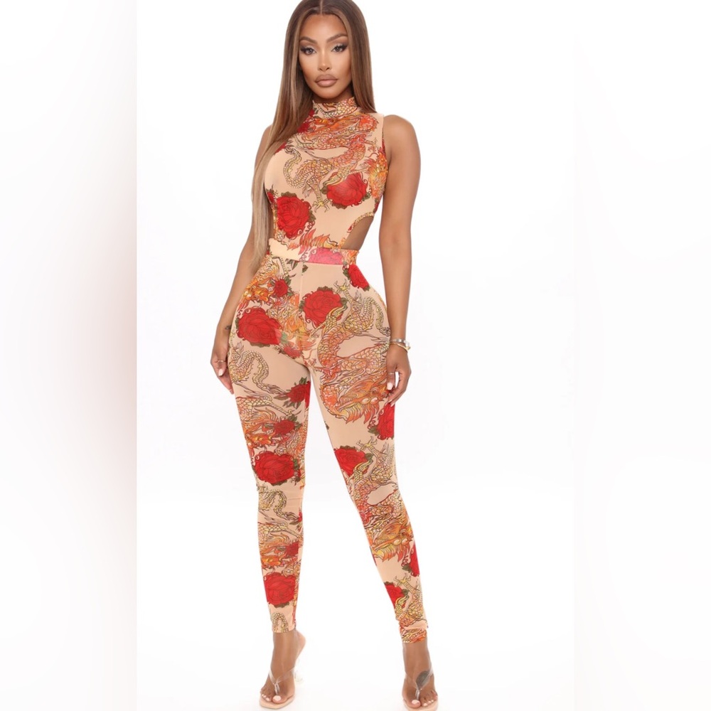 Fashion Nova Match my beauty mesh Jumpsuit
Sz Small Yakuza Geisha inspired